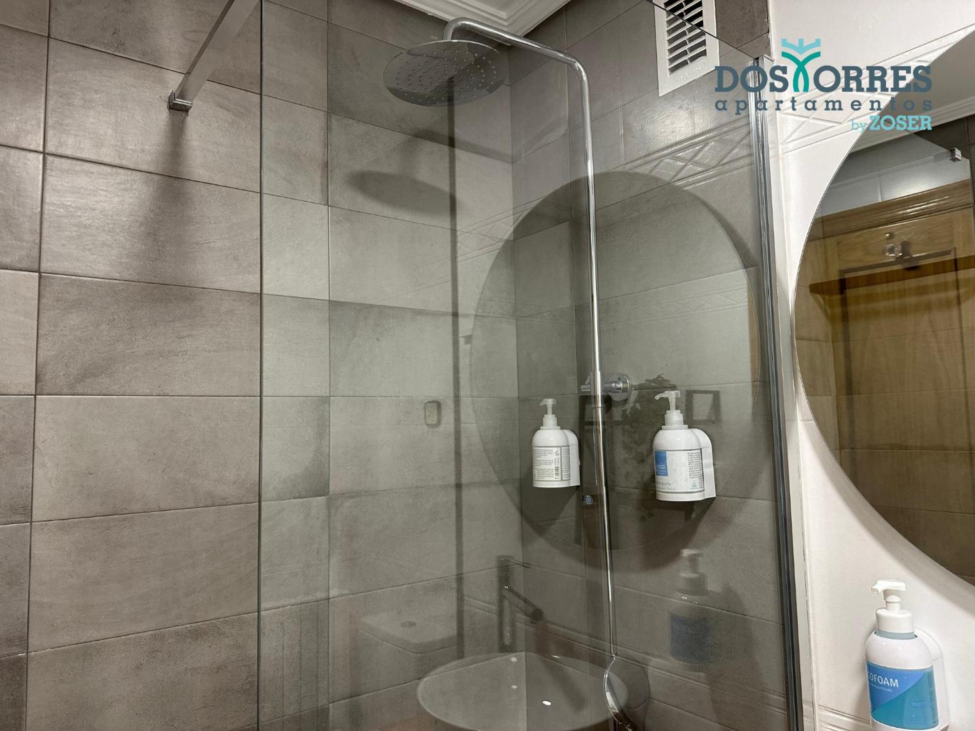 Dos Torres Santa Isabel - Estacionamiento Privado Gratuito Apartment Zaragoza Ngoại thất bức ảnh