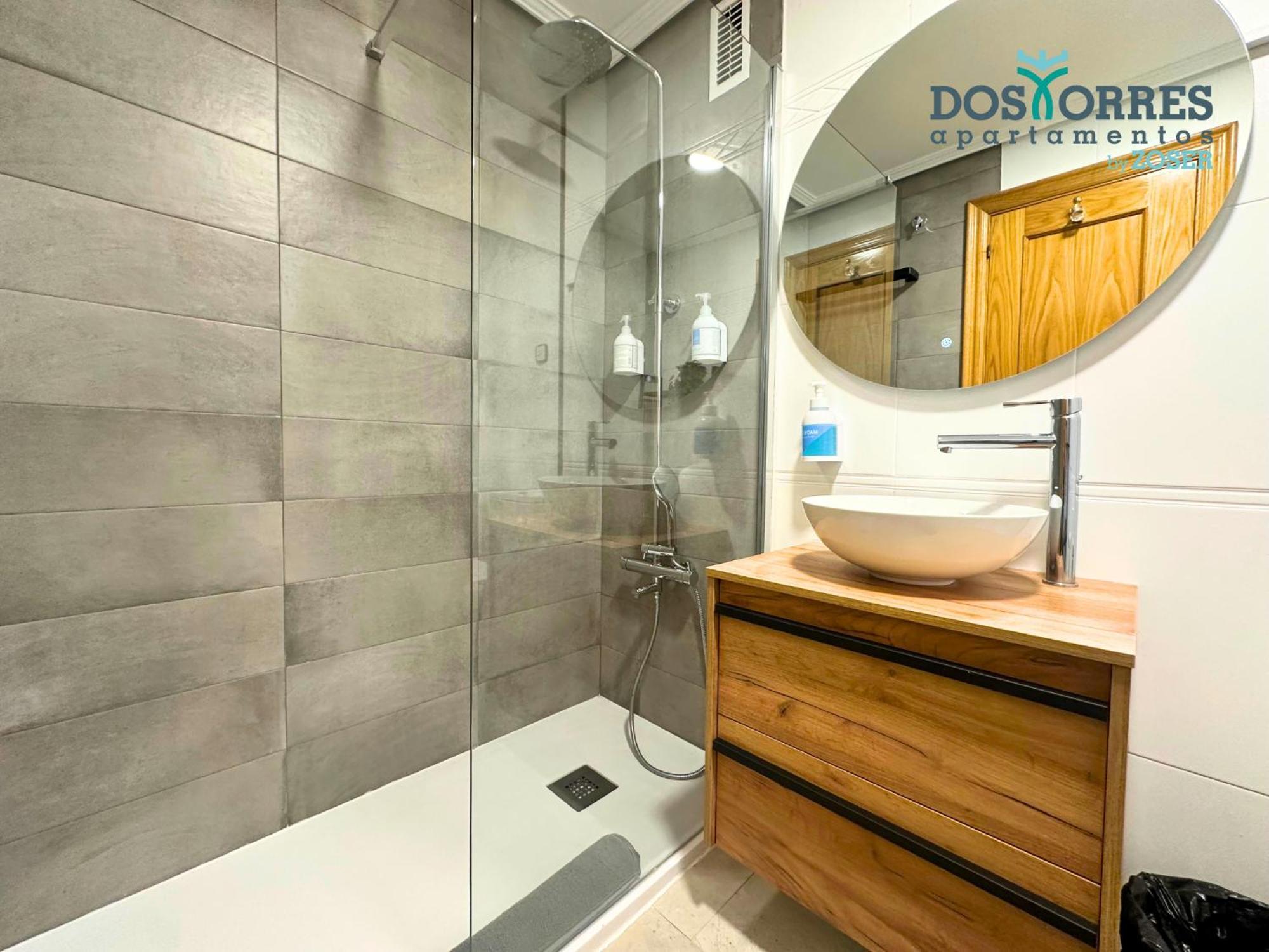Dos Torres Santa Isabel - Estacionamiento Privado Gratuito Apartment Zaragoza Ngoại thất bức ảnh